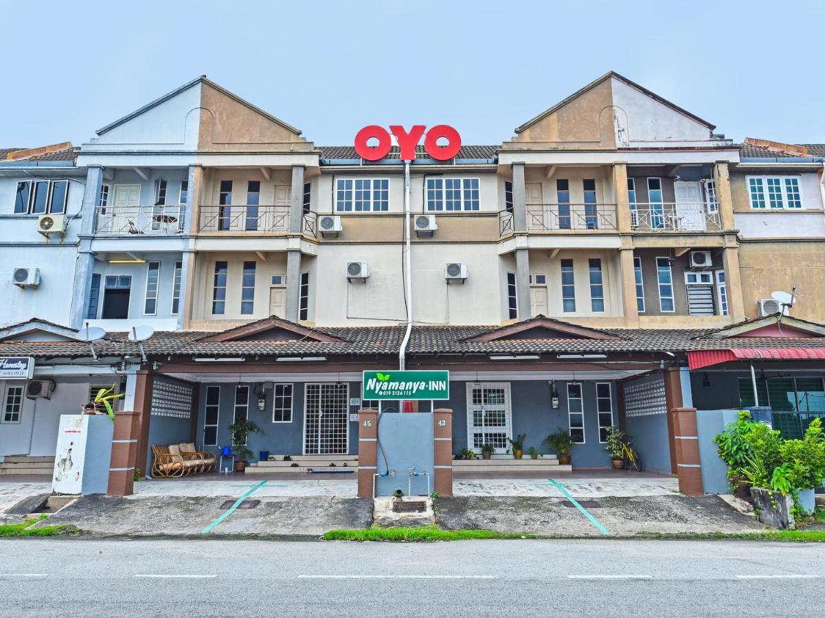 Oyo 90363 Nyamanya Inn Κουαντάν Εξωτερικό φωτογραφία