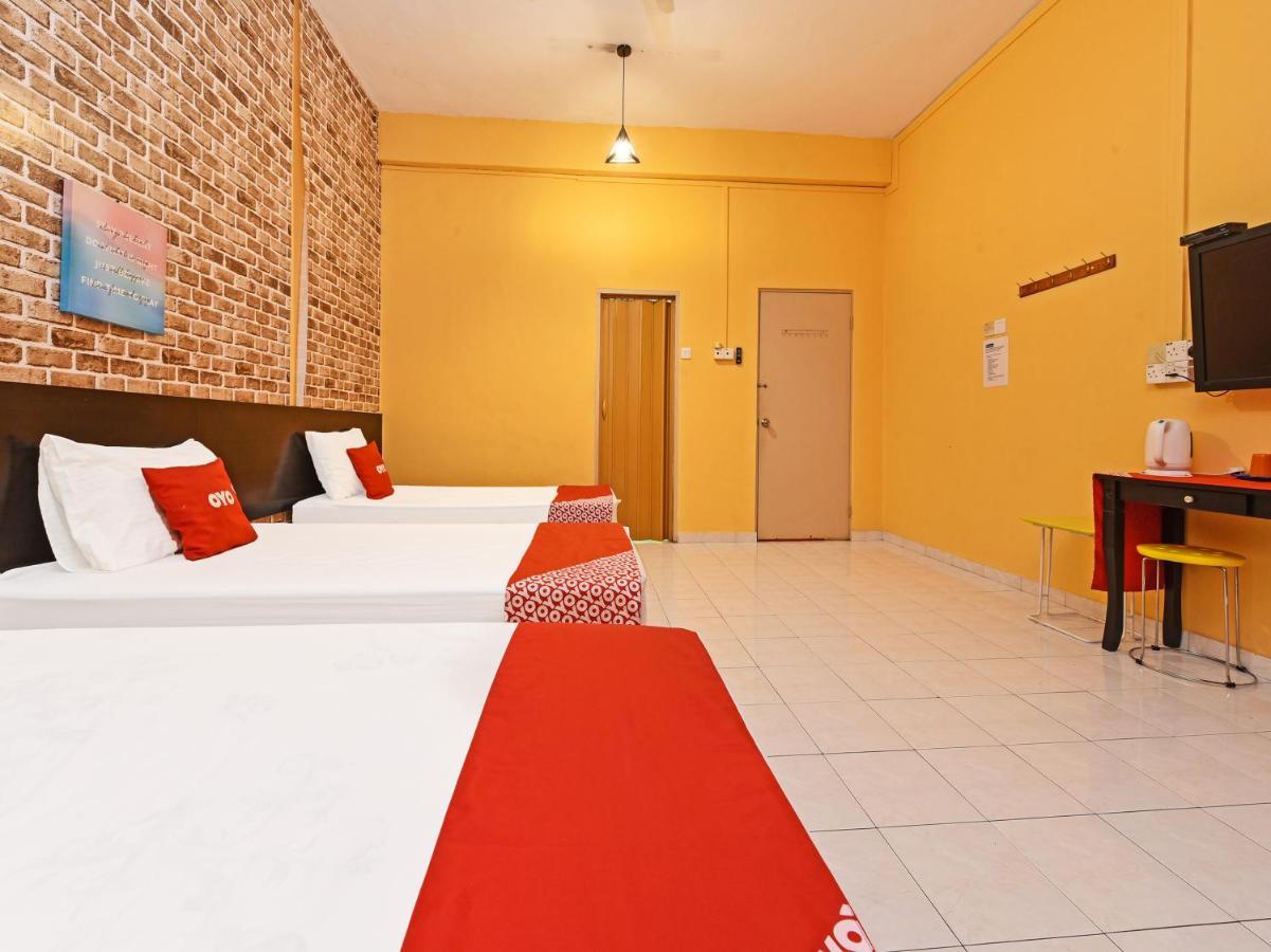 Oyo 90363 Nyamanya Inn Κουαντάν Εξωτερικό φωτογραφία