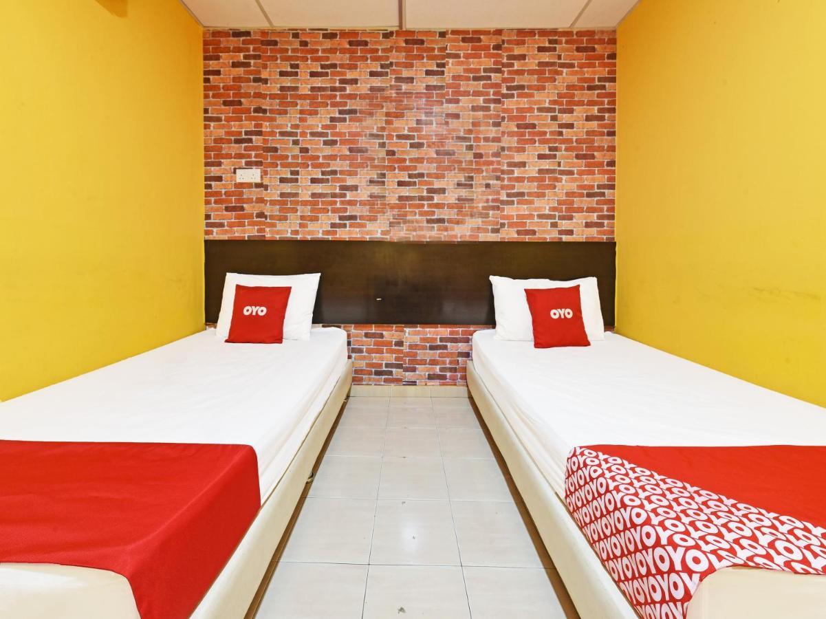 Oyo 90363 Nyamanya Inn Κουαντάν Εξωτερικό φωτογραφία